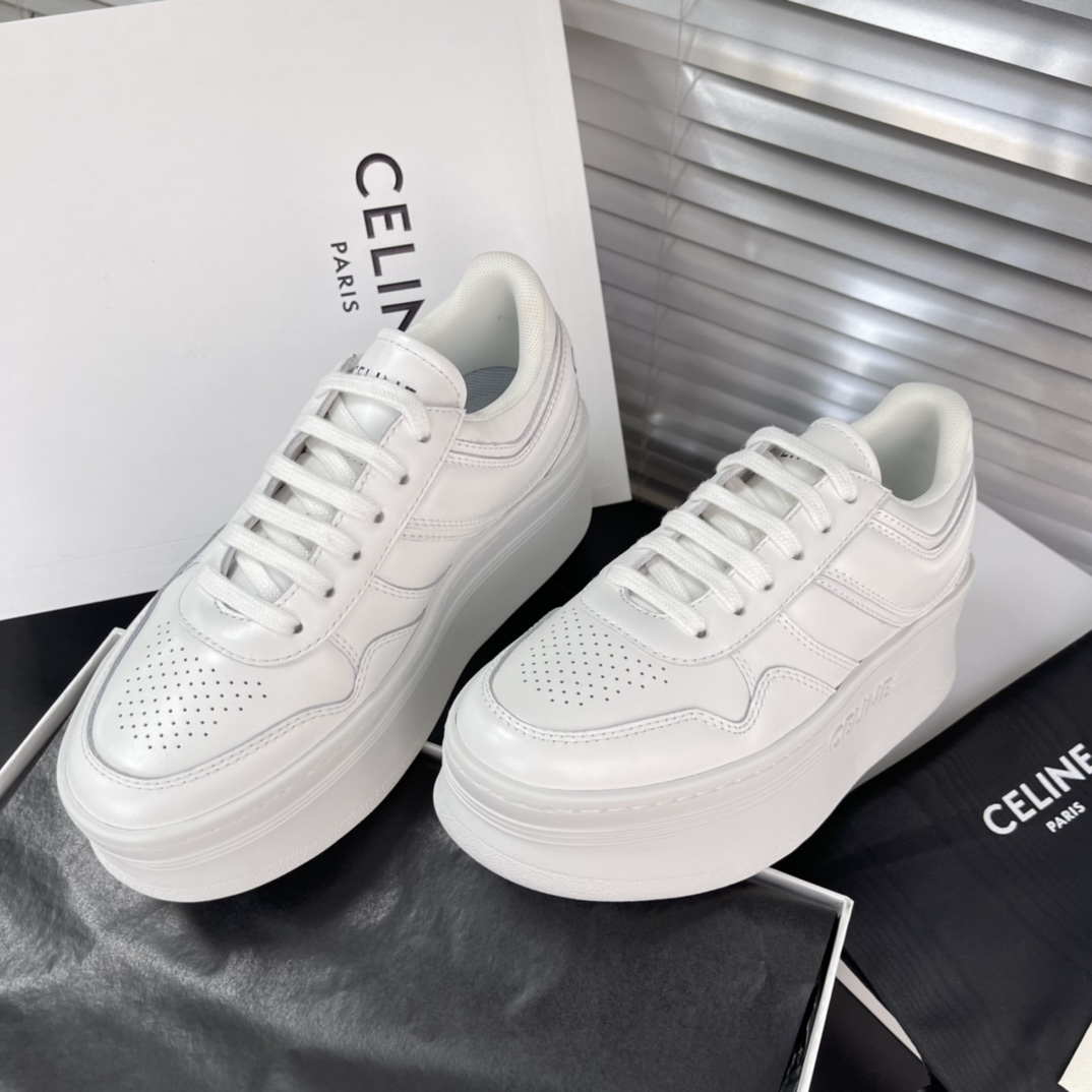 셀린느 웨지 아웃솔 블록 스니커즈