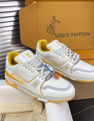 루이비통 트레이너 스니커즈