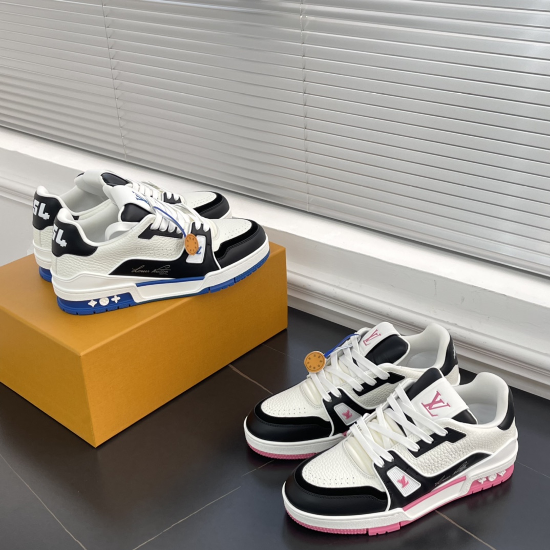 루이비통 트레이너 스니커즈