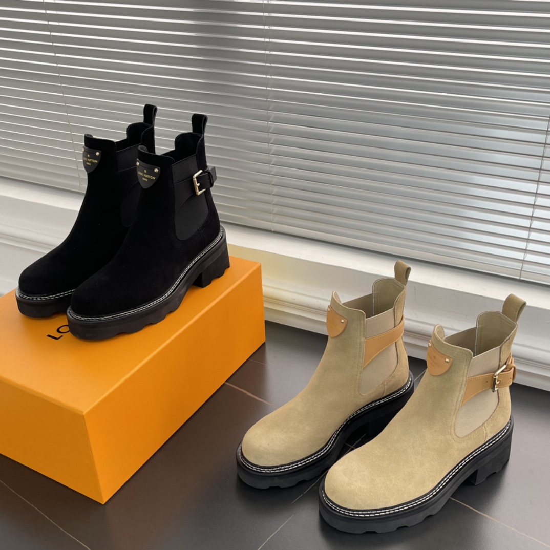 루이비통 보부르 앵클 부츠