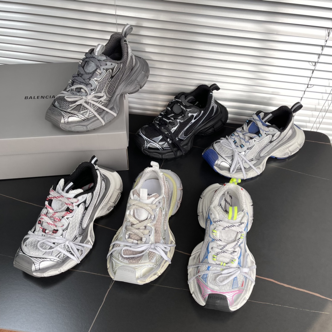 발렌시아가 3XL 스니커즈