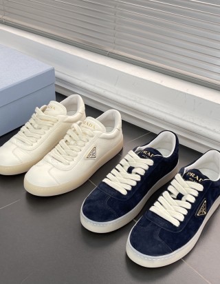 프라다 레인 스니커즈