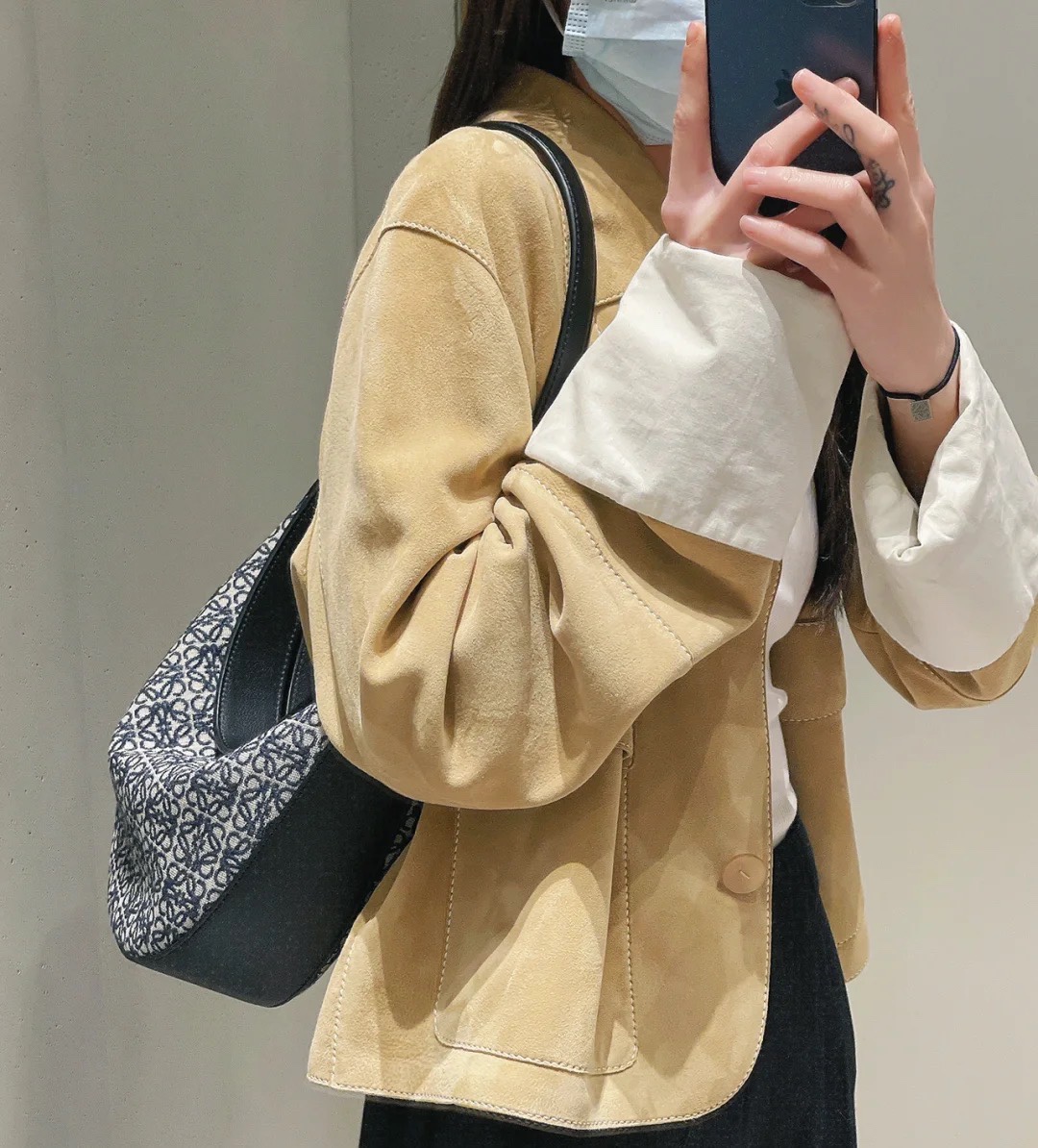 로에베 루나 백