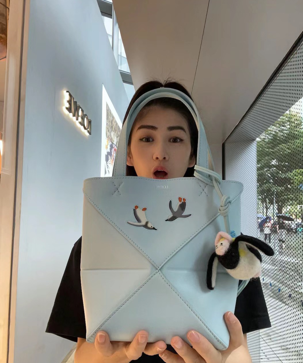 로에베 엑스 스나 후지타 펭권 미니 퍼즐 폴더 토트