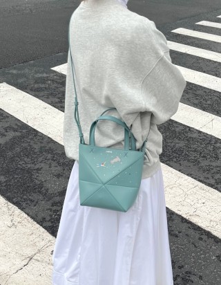 로에베 엑스 스나 후지타 펭권 미니 퍼즐 폴더 토트