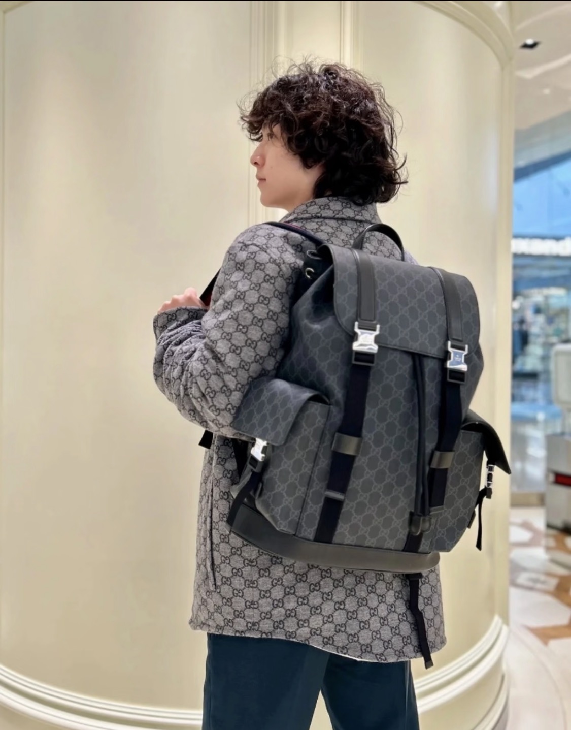 구찌 GG 블랙 라지 백팩