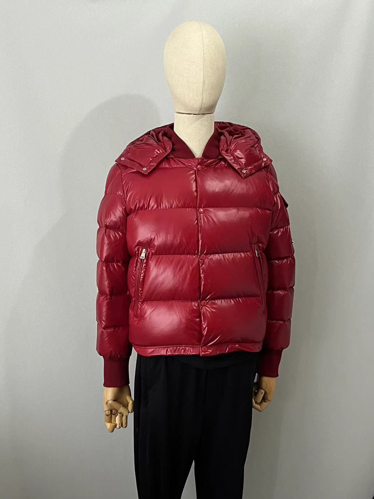 몽클레어 말라세 숏 다운 패딩 재킷