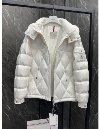 몽클레어 아베롤 숏 다운 재킷