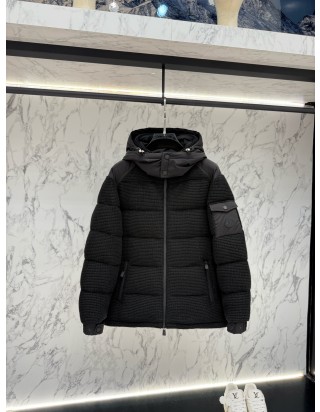 몽클레어 라그데이 쇼트 다운 자켓